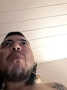 Snapshot of KeptupHack chatting on 11/08/25, 08:29 KeptupHack online show from 11/08/25, 08:29