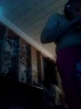 Snapshot of KeptupHack chatting on 11/12/25, 01:28 KeptupHack online show from 11/12/25, 01:28