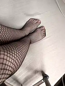 Yourlittledemon online show from 03/11/26, 06:58