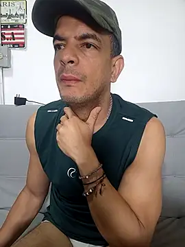 latinmartin73 online show from 02/15/25, 11:50