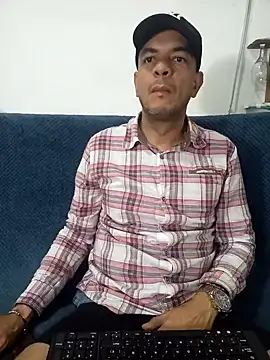 latinmartin73 online show from 03/07/25, 12:48