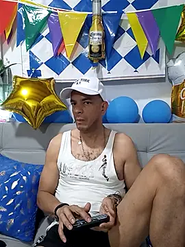 latinmartin73 online show from 09/26/25, 12:58