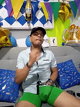 latinmartin73 online show from 10/03/25, 12:07