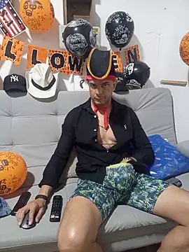 latinmartin73 online show from 10/27/25, 01:53