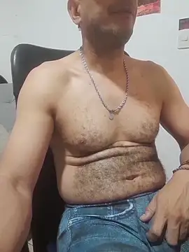 latinmartin73 online show from 11/26/25, 03:46