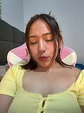 kittyfresita online show from 01/15/25, 12:41