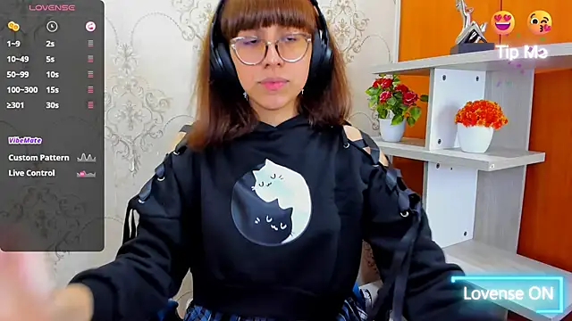 Nataly Cloud online show from 03/09/25, 12:53