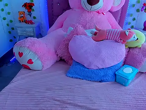 dulcevegga online show from 03/22/26, 06:44