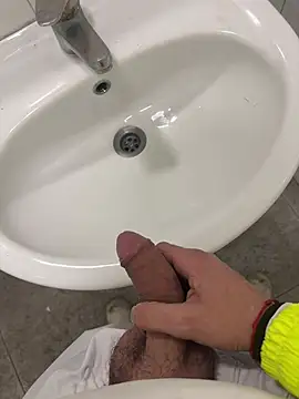 jovenestraviesos online show from 02/09/26, 10:41