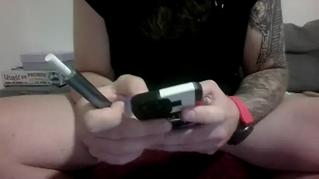 Snapshot of BrodatyZbir84 chatting on 09/19/25, 09:04 BrodatyZbir84 online show from 09/19/25, 09:04