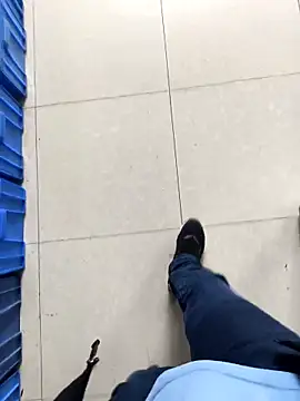 huzi518 online show from 09/26/25, 03:21