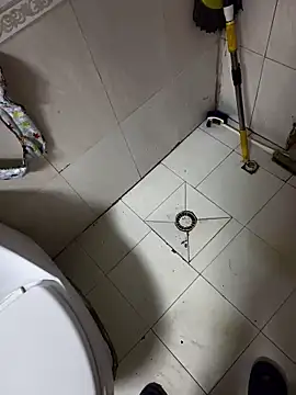 huzi518 online show from 10/04/25, 03:21