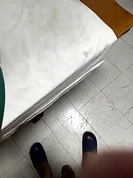 huzi518 online show from 02/08/26, 08:45