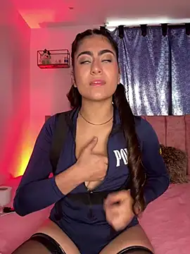 miakhalifaaa  online show from 02/16/25, 10:21