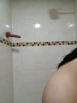 miakhalifaaa  online show from 03/27/26, 08:52