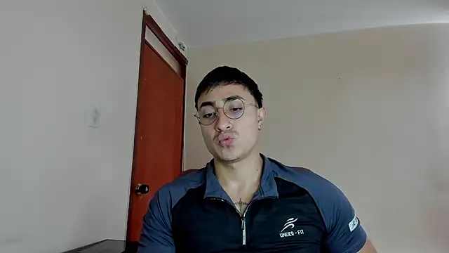 Leoknight online show from 03/18/25, 05:10