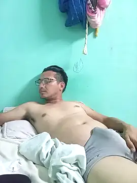 Andresguz35 online show from 03/07/26, 05:04