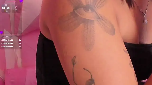 soy jess03 online show from 10/13/25, 12:16