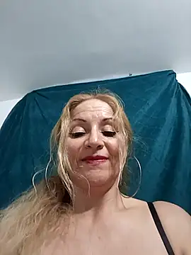 Fenix 528 online show from 12/12/24, 11:29