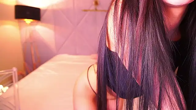 Snapshot of AlexaGreyyy chatting on 12/04/25, 08:28 AlexaGreyyy online show from 12/04/25, 08:28