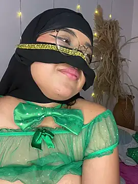 Maisa issa online show from 03/17/25, 06:53