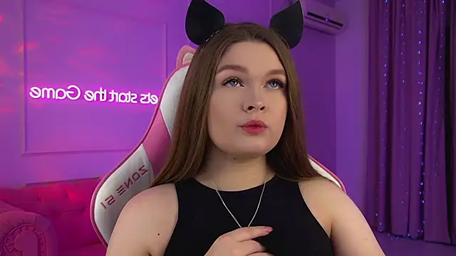 CrystalLyons online show from 03/02/26, 06:26