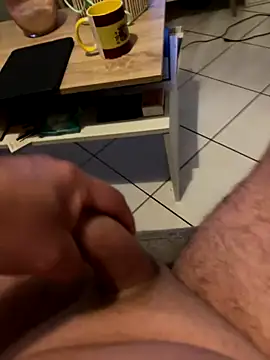 mj23641 online show from 10/16/25, 05:52