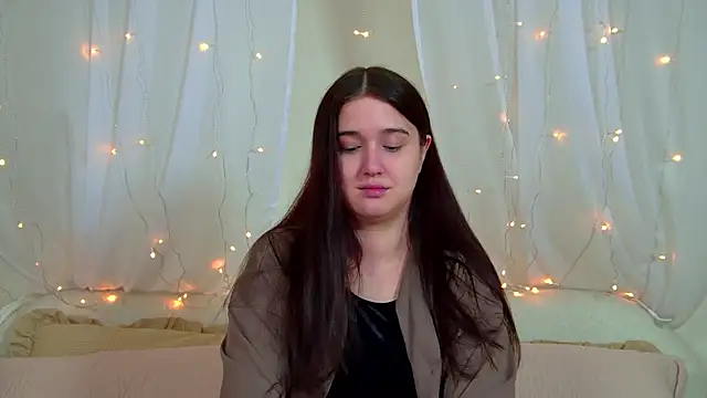 ChristinaMilton online show from 02/10/26, 06:17