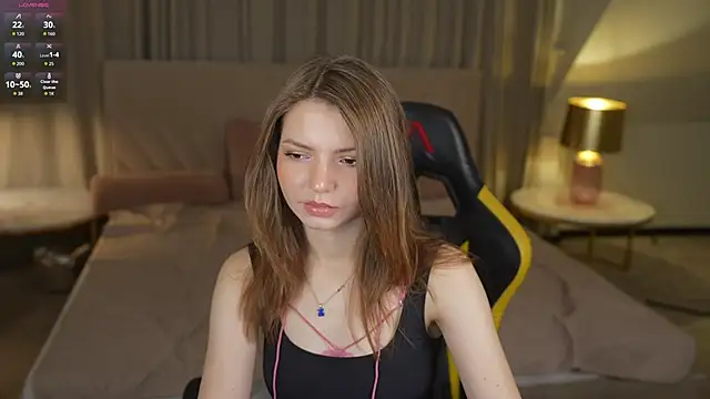 Snapshot of Michelle_054 chatting on 10/19/25, 02:45 Michelle 054 online show from 10/19/25, 02:45