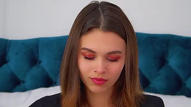 PollyLanders online show from 11/07/25, 06:57