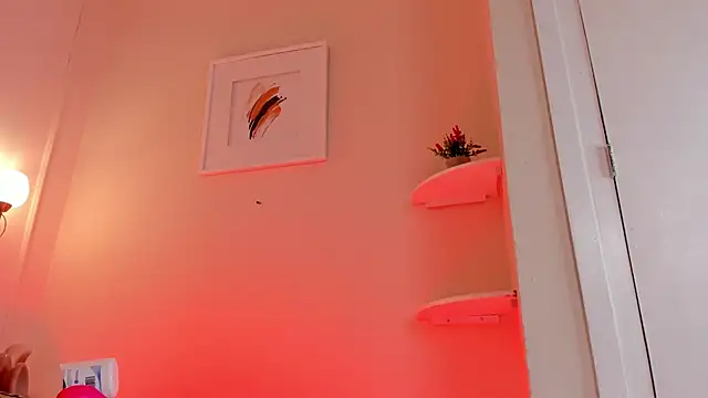 Snapshot of dani_skinny_ chatting on 12/10/24, 02:50 dani skinny  online show from 12/10/24, 02:50