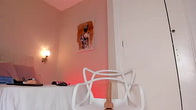 Snapshot of dani_skinny_ chatting on 03/05/25, 02:45 dani skinny  online show from 03/05/25, 02:45