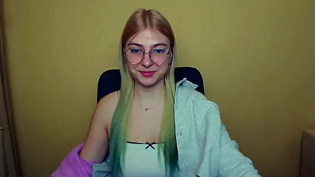 Luna Lush  online show from 01/21/25, 08:30