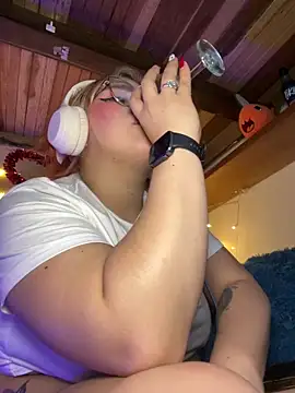 SophiaWeestt99 online show from 02/20/26, 06:26