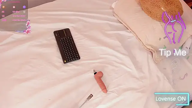 Snapshot of Katta_Gil chatting on 02/08/26, 12:41 Katta Gil online show from 02/08/26, 12:41