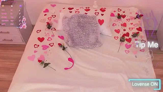 Snapshot of Katta_Gil chatting on 02/14/26, 01:30 Katta Gil online show from 02/14/26, 01:30