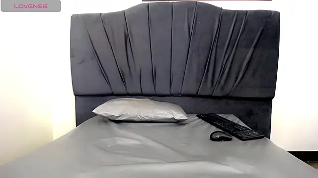 Diosiris Riannys online show from 10/02/25, 07:10