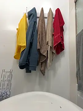 Snapshot of yododav28 chatting on 11/23/25, 05:07 yododav28 online show from 11/23/25, 05:07