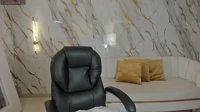 RebeccaHudson online show from 09/18/25, 07:16