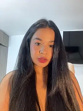 Aitana98  online show from 11/02/25, 02:03