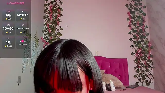 Snapshot of alexaa_cutee chatting on 02/08/25, 03:30 alexaa cutee online show from 02/08/25, 03:30