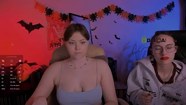 nikole kitt online show from 11/03/25, 07:59