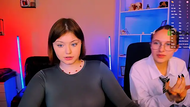 nikole kitt online show from 11/15/25, 08:05