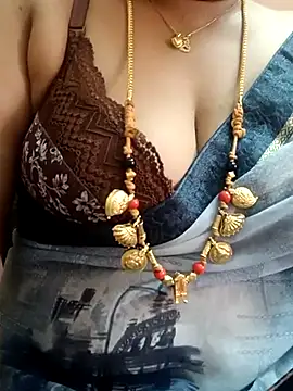 Snapshot of gaurika18 chatting on 02/20/25, 11:53 gaurika18 online show from 02/20/25, 11:53