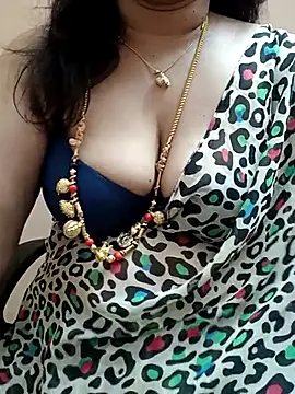 Snapshot of gaurika18 chatting on 02/25/25, 11:44 gaurika18 online show from 02/25/25, 11:44