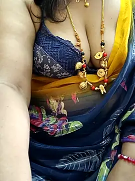 Snapshot of gaurika18 chatting on 02/28/25, 06:54 gaurika18 online show from 02/28/25, 06:54