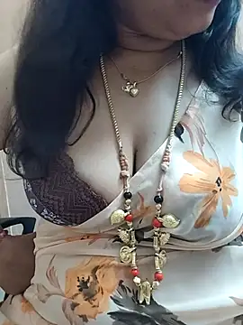 Snapshot of gaurika18 chatting on 03/20/25, 02:10 gaurika18 online show from 03/20/25, 02:10