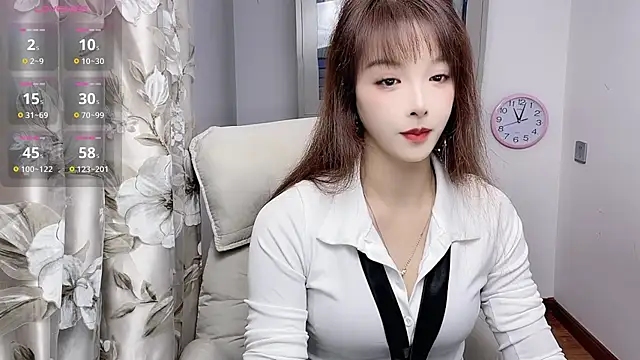 Snapshot of NINIbaby-99 chatting on 10/12/25, 03:00 NINIbaby-99 online show from 10/12/25, 03:00