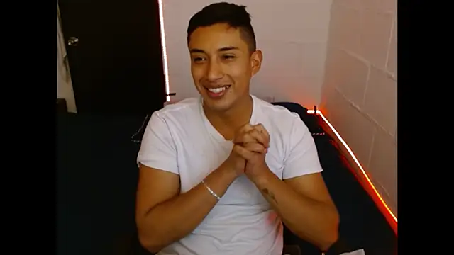 Davixx258 online show from 02/06/25, 08:13