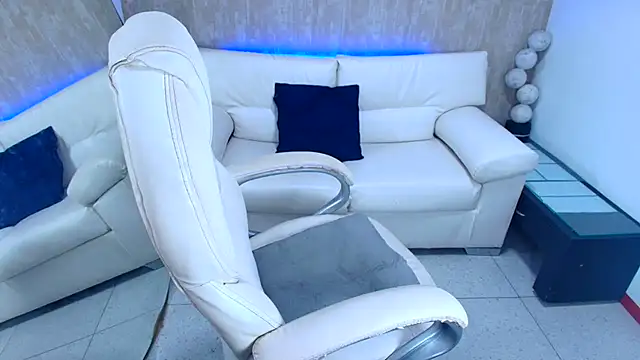 meggan 77 online show from 03/19/25, 08:12